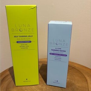 Luna Bronze self tanning jelly face spray medium light